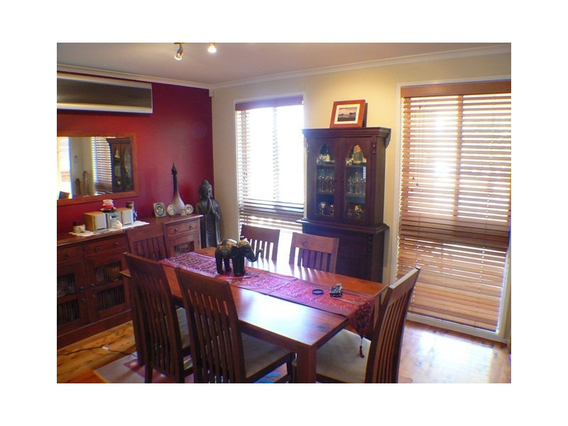 43  Lyrebird Crescent, St Clair NSW 2759