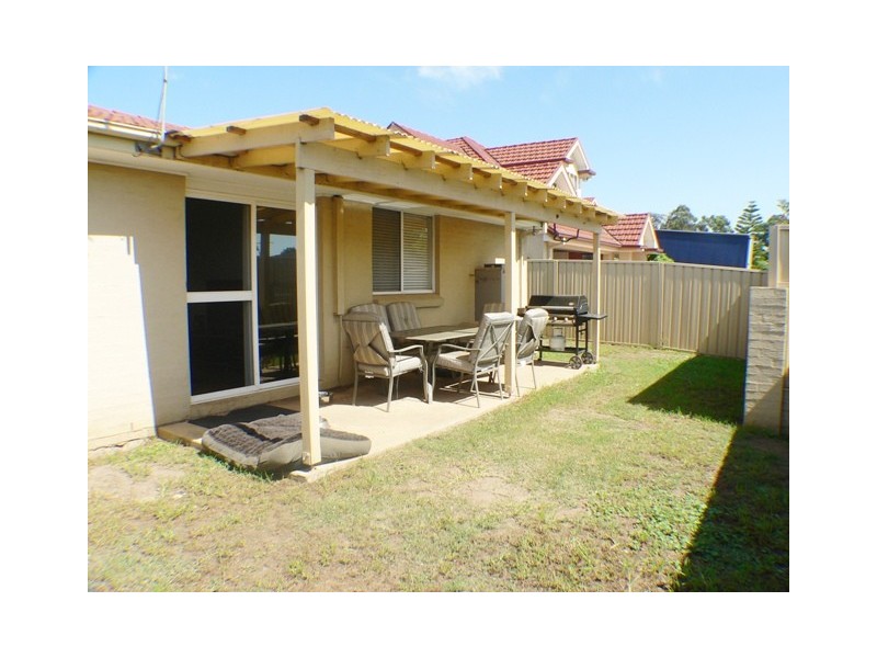 1  Colorado Drive, St Clair NSW 2759