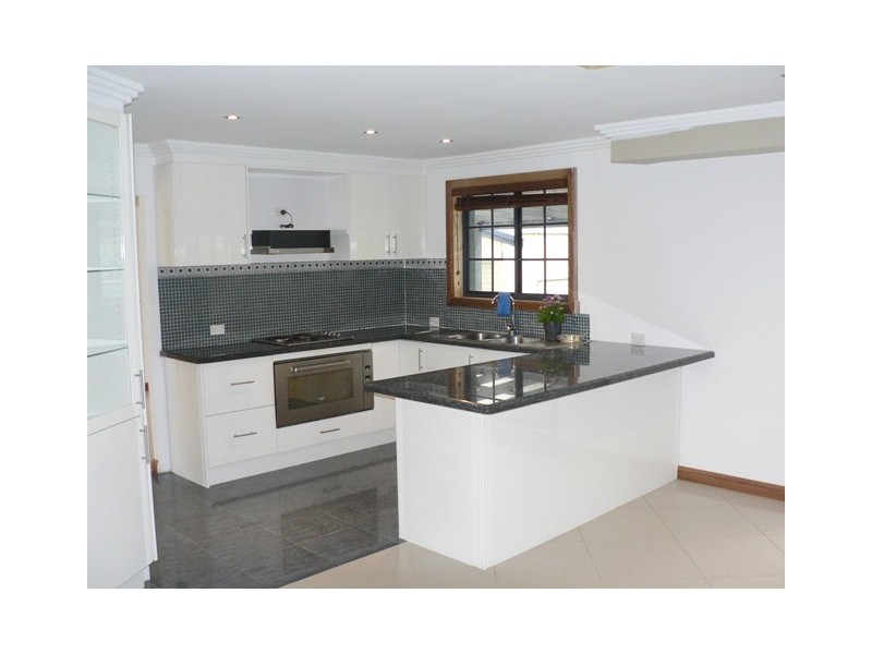 19 Kunipipi Street, St Clair NSW 2759