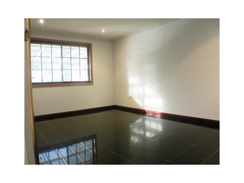 19 Kunipipi Street, St Clair NSW 2759