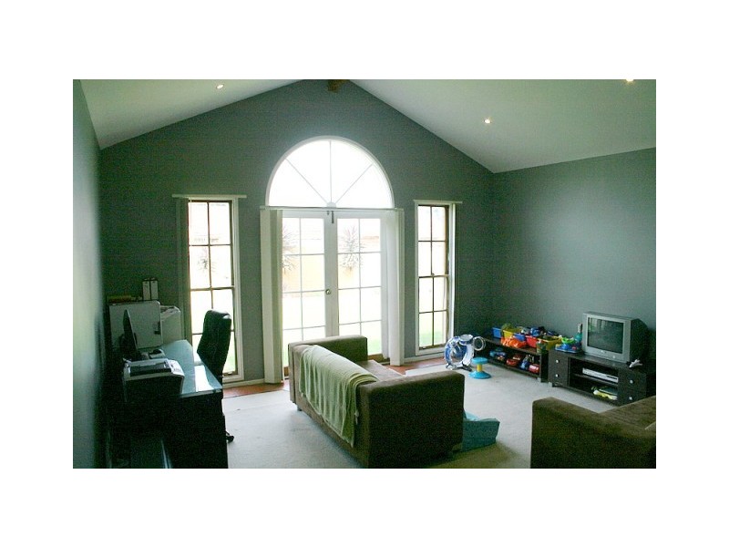 103  Pine Creek Circuit, St Clair NSW 2759