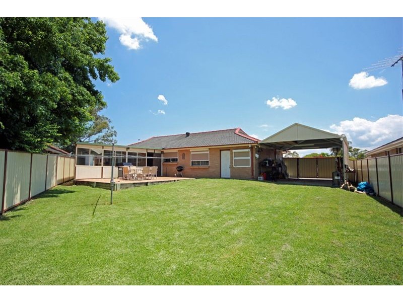 7  Garrick Road, St Clair NSW 2759