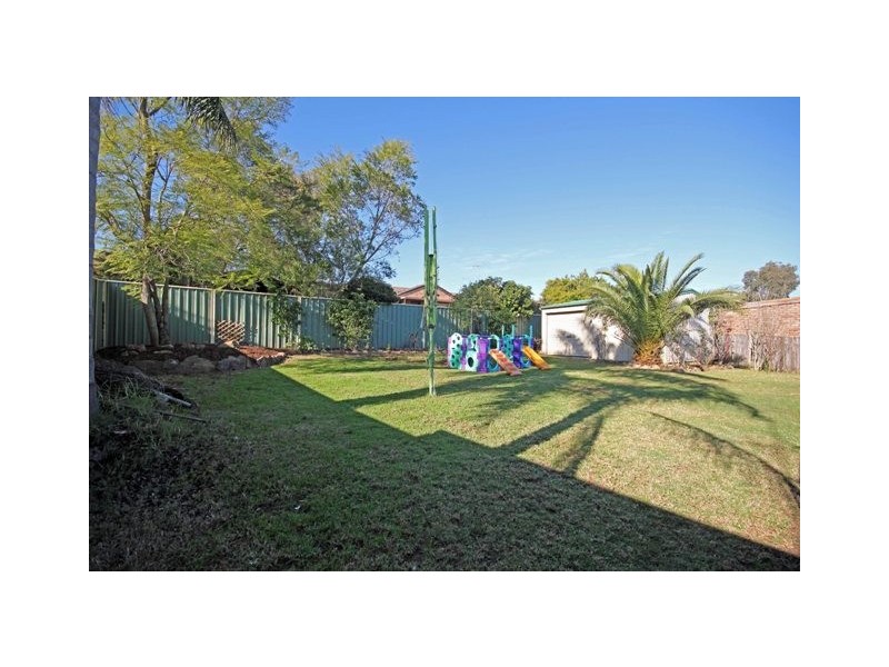 14  Menzies Circuit, St Clair NSW 2759