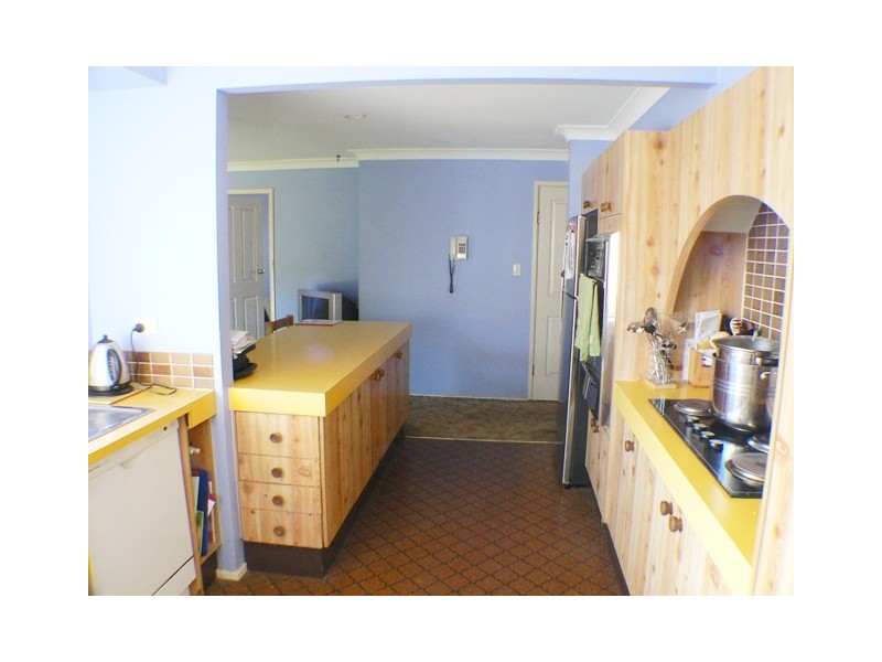 2  Heron Crescent, St Clair NSW 2759