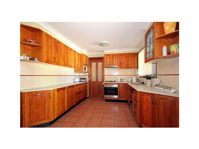 20  Heron Crescent, St Clair NSW 2759