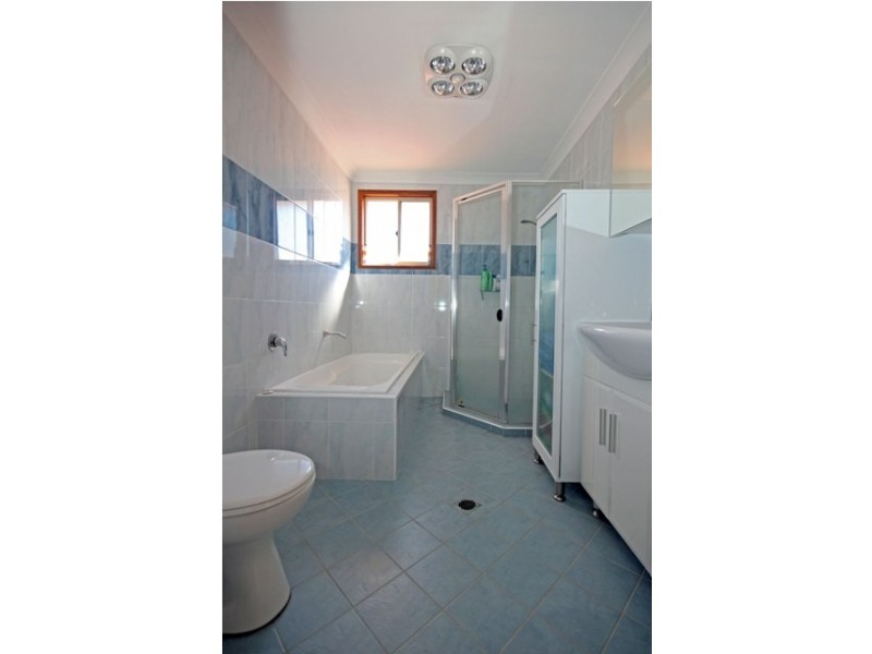 20  Heron Crescent, St Clair NSW 2759