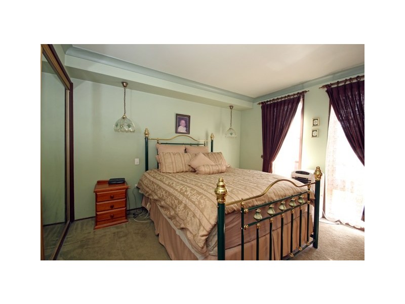 7  Omega Place, St Clair NSW 2759