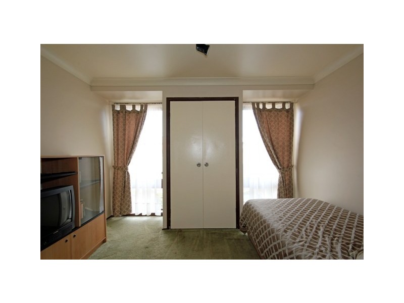 7  Omega Place, St Clair NSW 2759