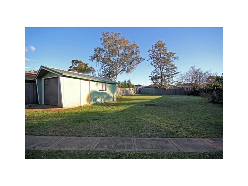 13 Banksia Street, St Marys NSW 2760