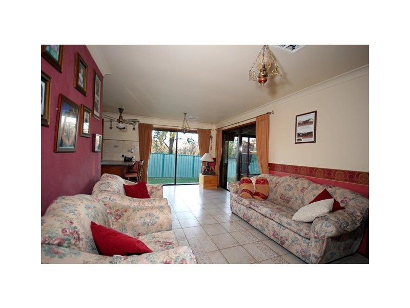 31  Horseshoe Circuit, St Clair NSW 2759