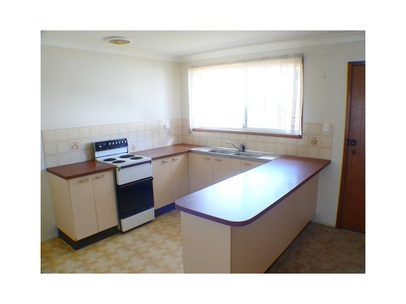 4 Rochford Street, St Clair NSW 2759