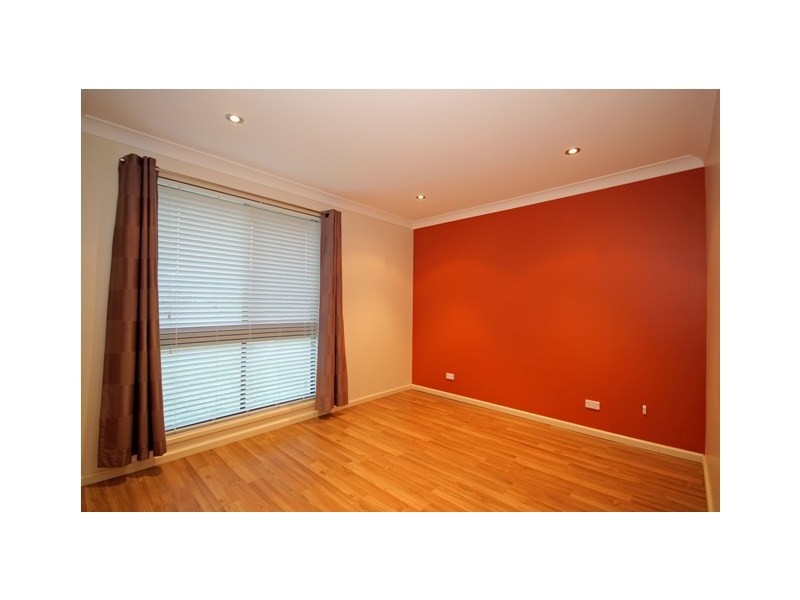 9 Newark Place, St Clair NSW 2759