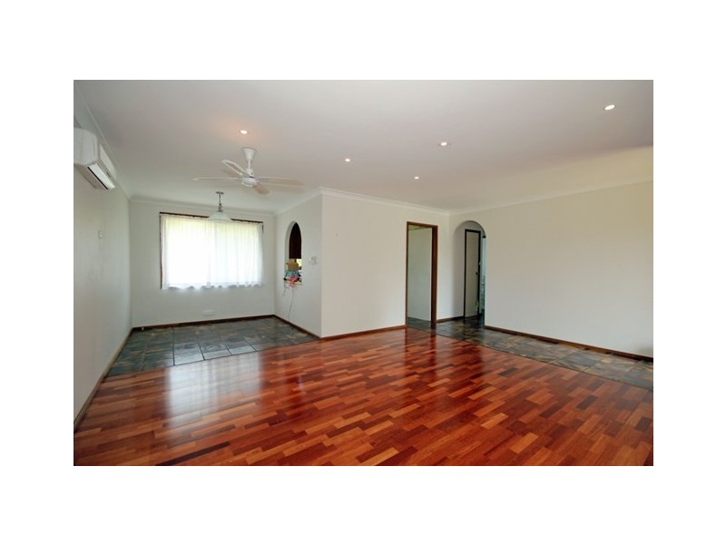 2 Oldfield Court, St Clair NSW 2759