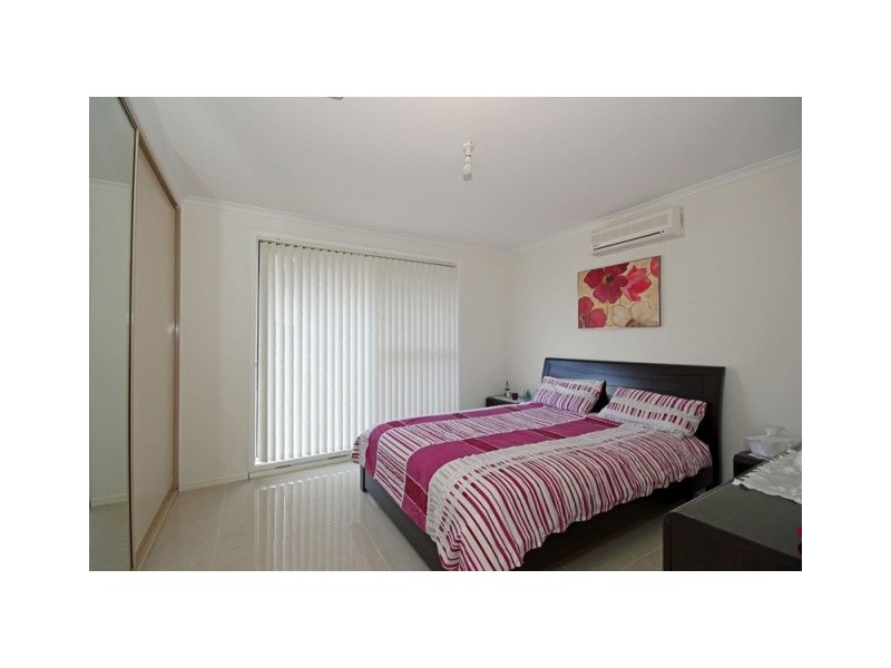 60  Olympus Drive, St Clair NSW 2759