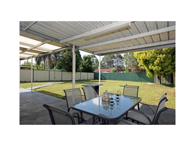60  Olympus Drive, St Clair NSW 2759
