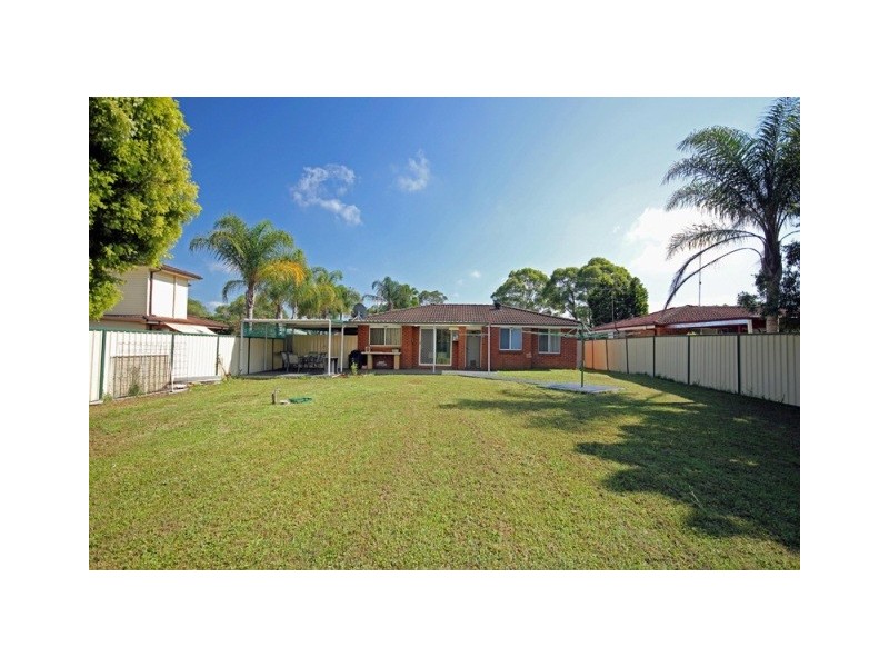 60  Olympus Drive, St Clair NSW 2759