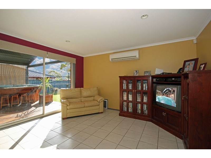 7  Sunndal Close, St Clair NSW 2759