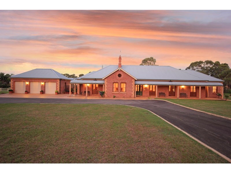 403  Bowood Way, Mount Vernon NSW 2178