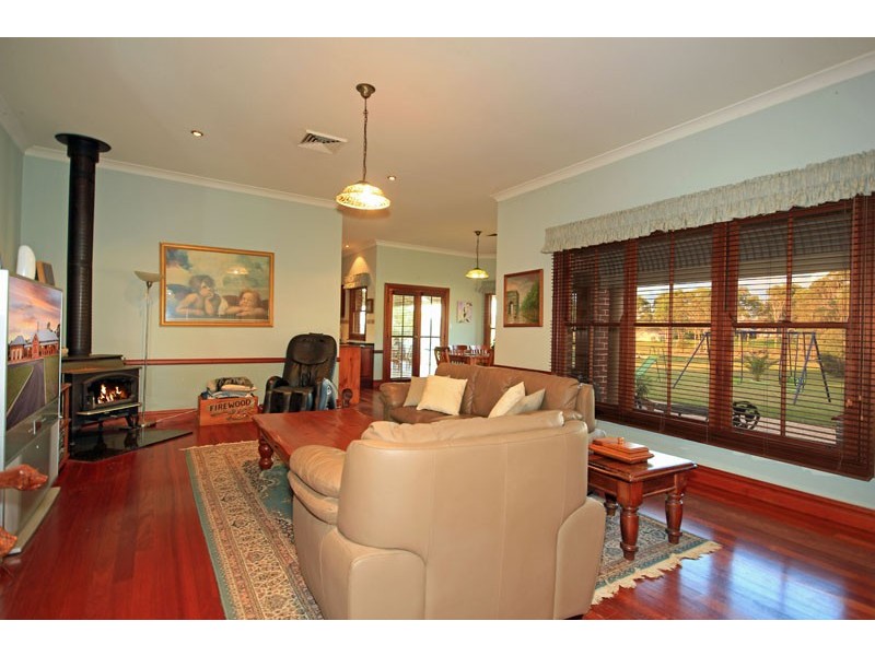 403  Bowood Way, Mount Vernon NSW 2178