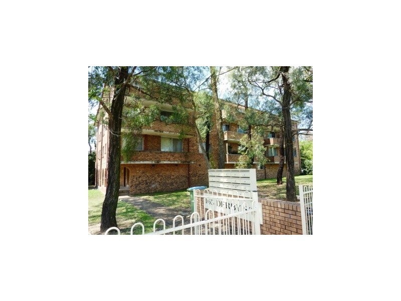 8/165 Derby Street, Penrith NSW 2750