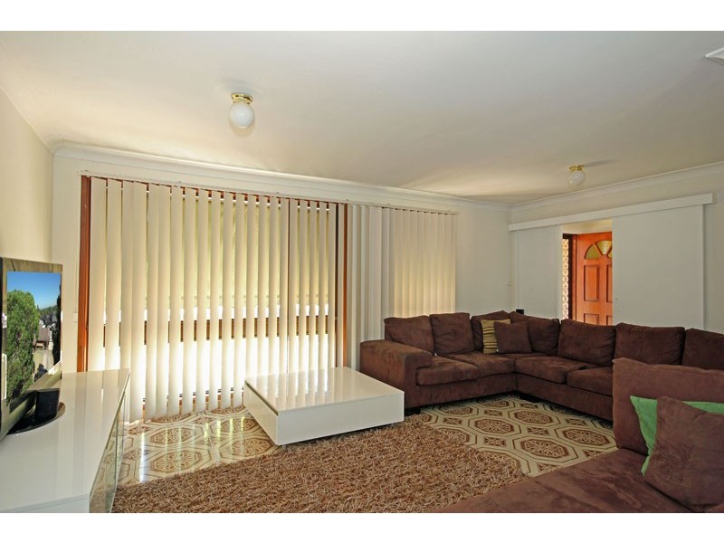 21  Pine Creek Circuit, St Clair NSW 2759