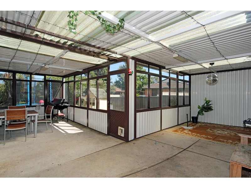 21  Pine Creek Circuit, St Clair NSW 2759