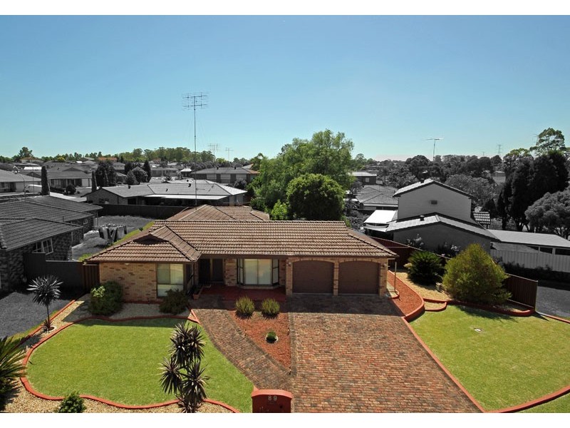 89  Pine Creek Circuit, St Clair NSW 2759