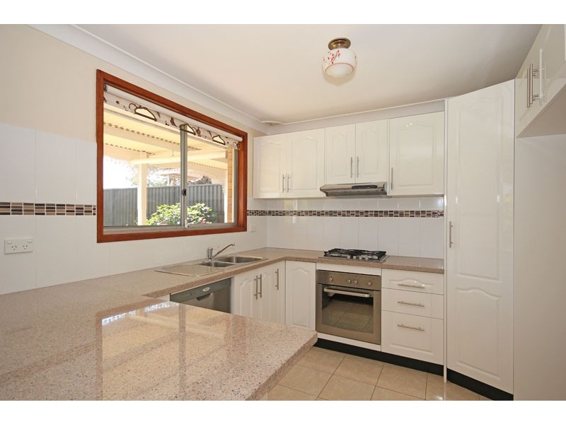 3 Cassia Close, St Clair NSW 2759