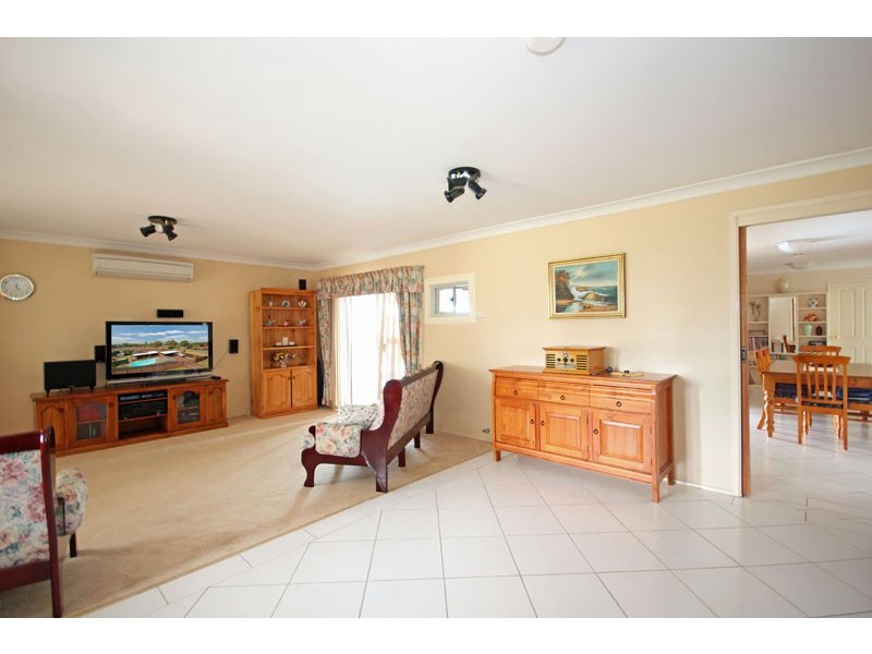 5  Windrush Circuit, St Clair NSW 2759