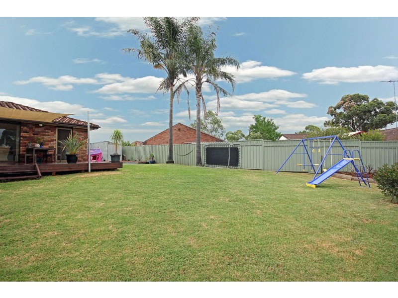 20  Sunndal Close, St Clair NSW 2759
