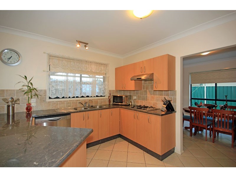 41  McIntyre Avenue, St Clair NSW 2759