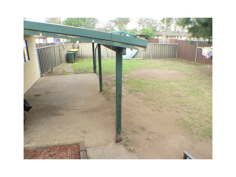 4 McCrae Street, Blackett NSW 2770