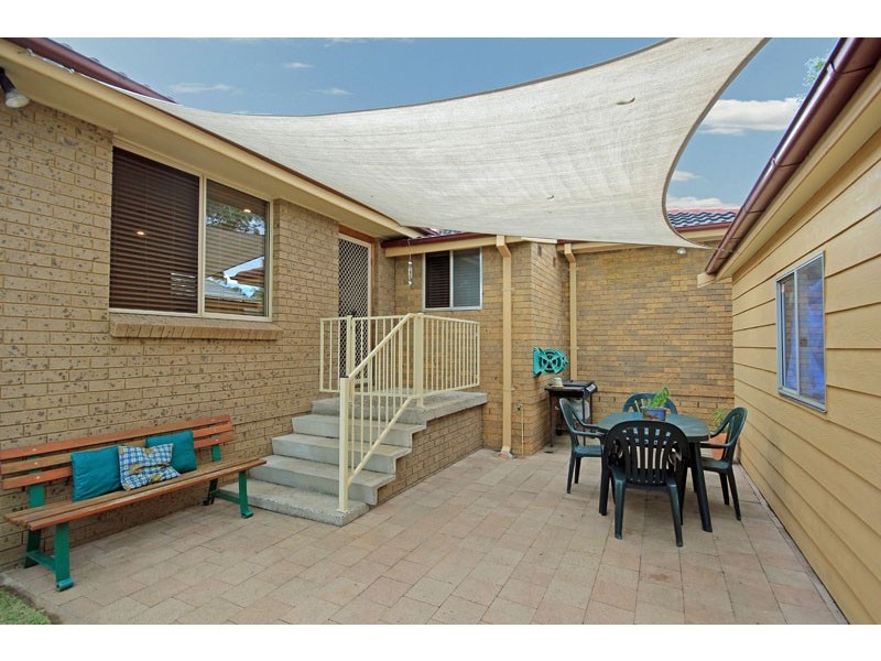 11 Lindwall Court, St Clair NSW 2759