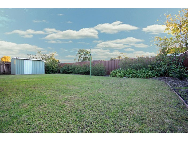 19  Windrush Cct,, St Clair NSW 2759