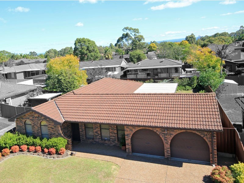 19  Windrush Cct,, St Clair NSW 2759