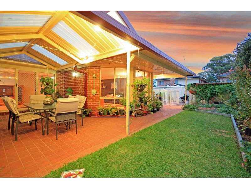 14  Diamantina Close, St Clair NSW 2759