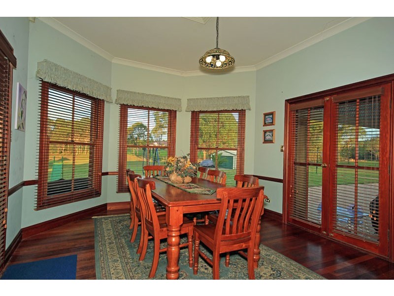 403 Bowood Way, Mount Vernon NSW 2178