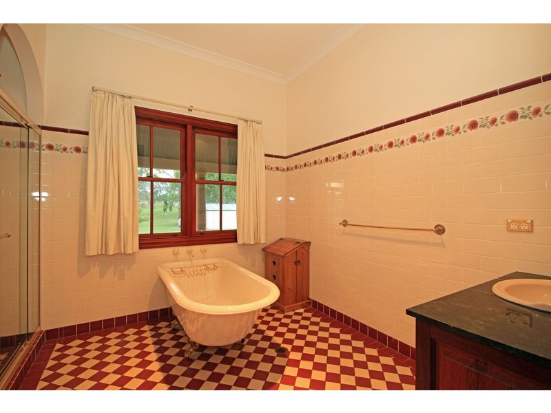 403 Bowood Way, Mount Vernon NSW 2178