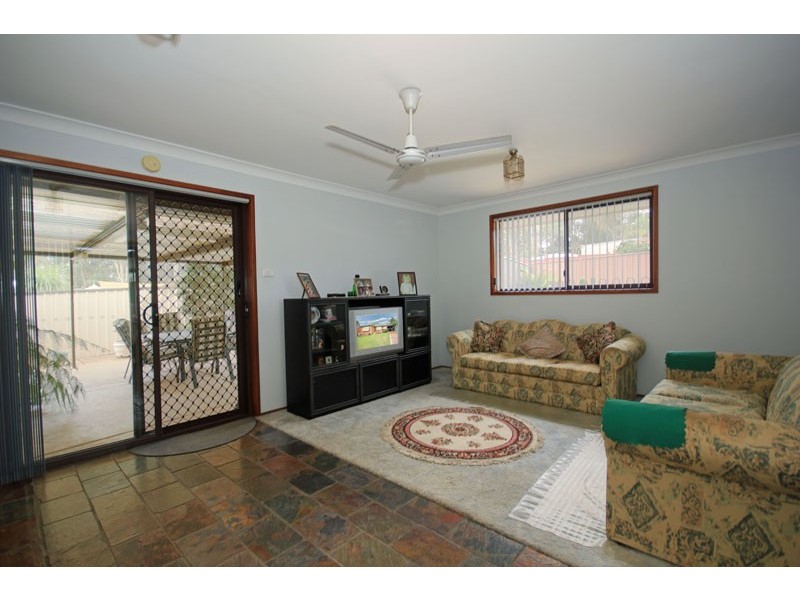 12  Menzies Circuit, St Clair NSW 2759