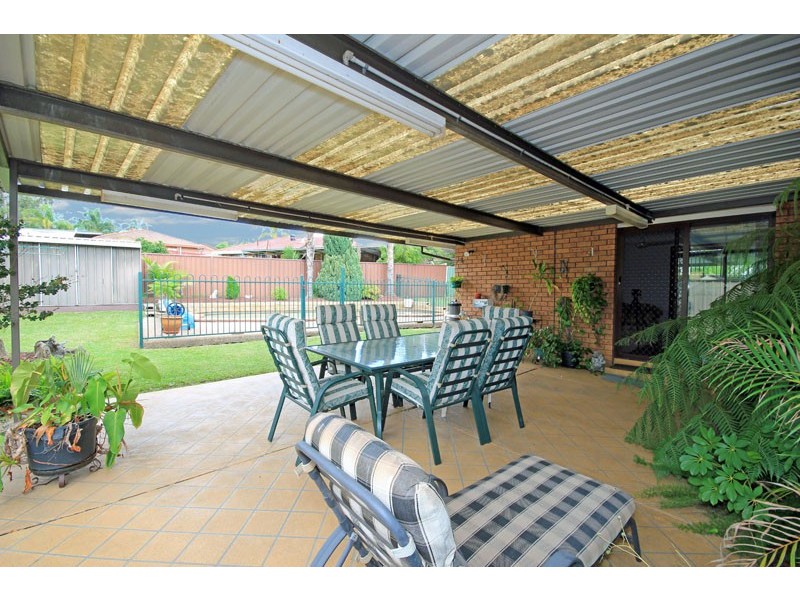 12  Menzies Circuit, St Clair NSW 2759