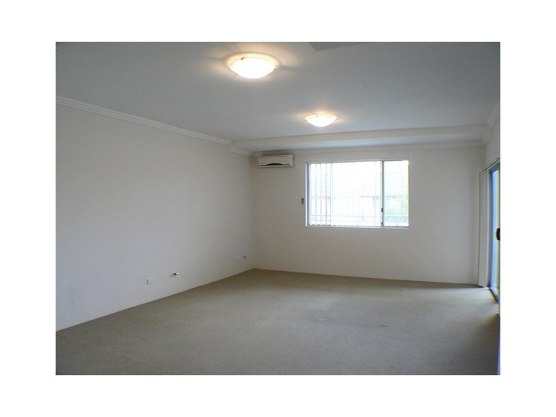 24/14-20 Parkes Avenue, Werrington NSW 2747