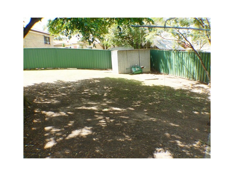 41 Dobell Circuit, St Clair NSW 2759