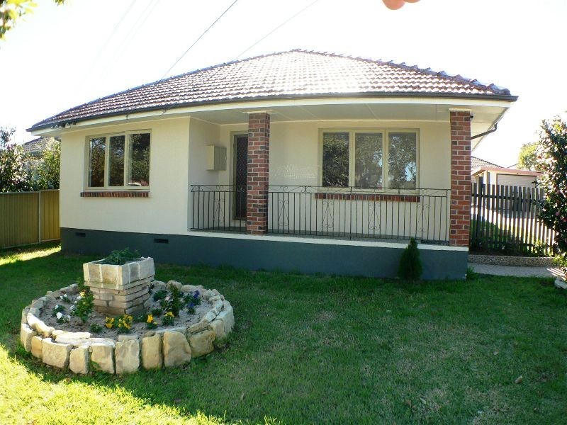 237  Carpenter Street, Colyton NSW 2760