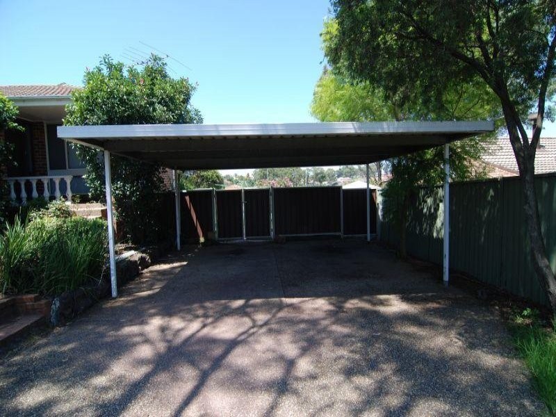 10  Boeing Place, St Clair NSW 2759