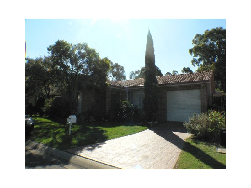 22  Ironbark  Way, Colyton NSW 2760