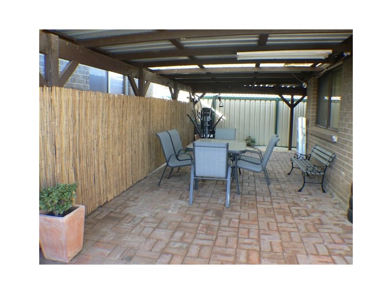 27  Madison Circuit, St Clair NSW 2759