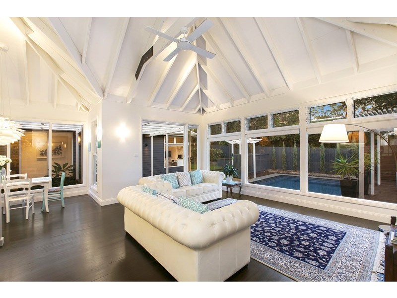 16  Gilbert Place, Frenchs Forest NSW 2086