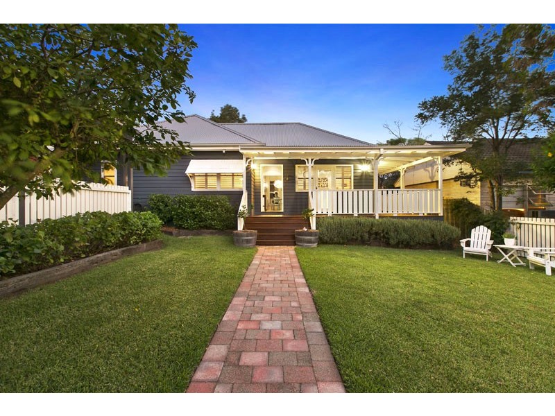 16  Gilbert Place, Frenchs Forest NSW 2086