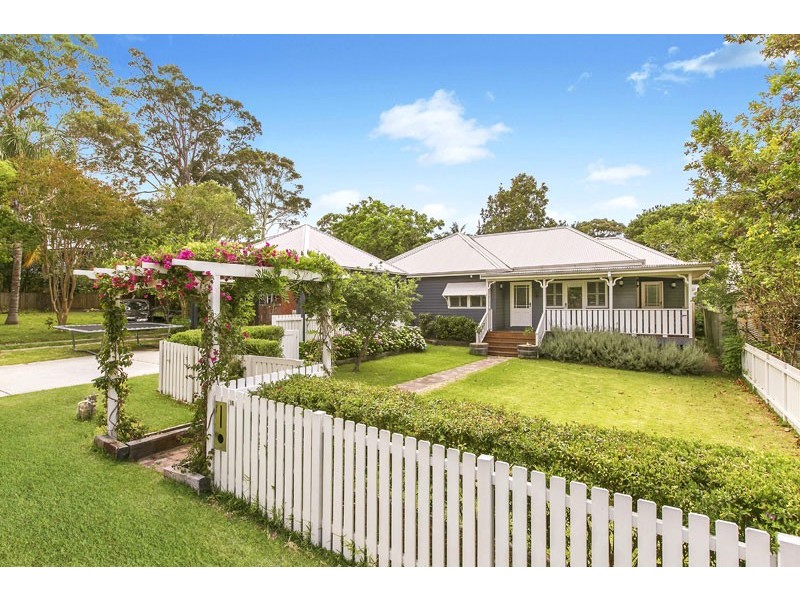 16  Gilbert Place, Frenchs Forest NSW 2086