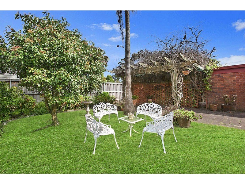 33 Arthur Street, Forestville NSW 2087